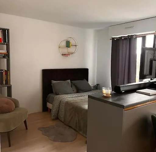 Apartment Cosy With Terrace