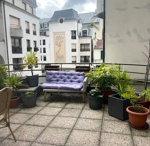 Apartment Cosy With Terrace Paris